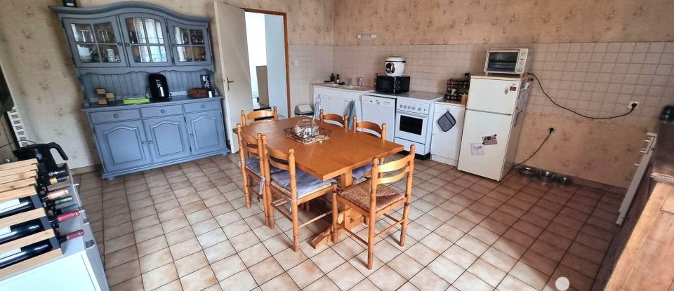 Village house 4 rooms of 117 m² in La Ferrière-en-Parthenay (79390)