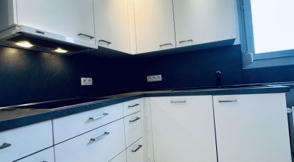 Appartement 4 pièces de 69 m² à Macheren (57730)