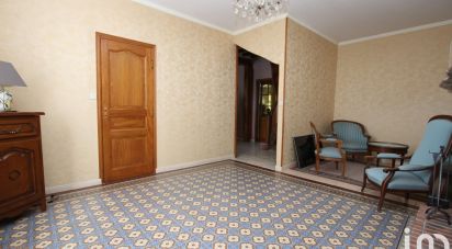 House 7 rooms of 182 m² in Villers-Bocage (80260)