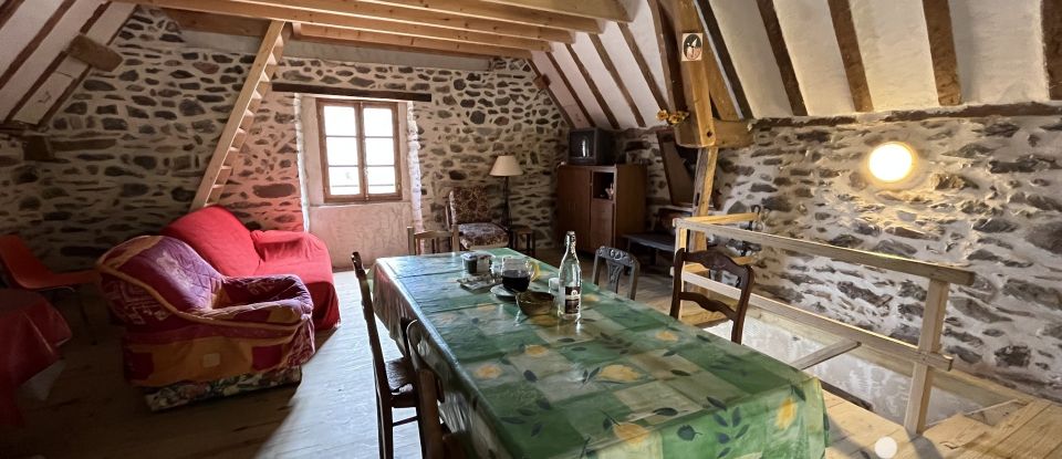 Barn conversion 2 rooms of 95 m² in Borce (64490)