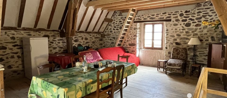 Barn conversion 2 rooms of 95 m² in Borce (64490)