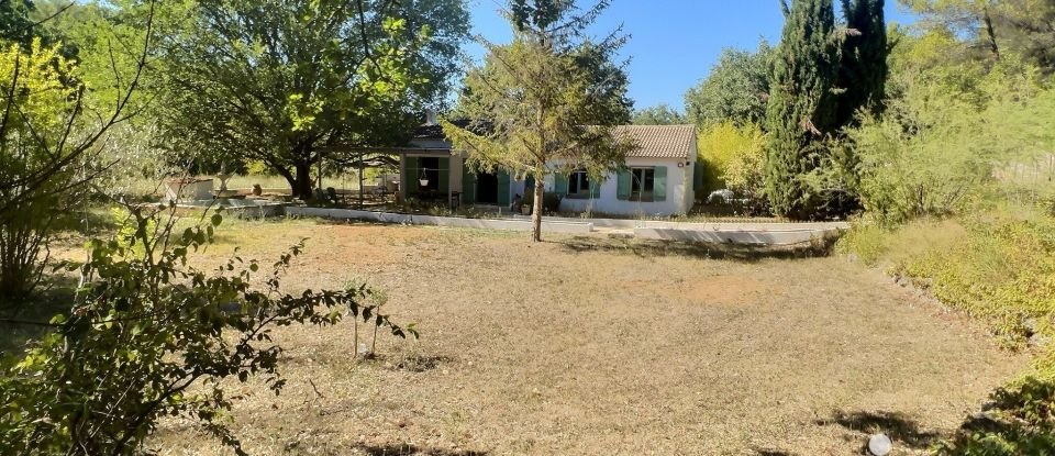 House 6 rooms of 120 m² in Meyrargues (13650)