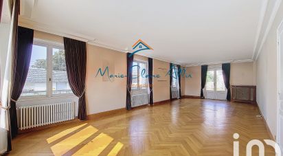 Maison 8 pièces de 194 m² à Mer (41500)