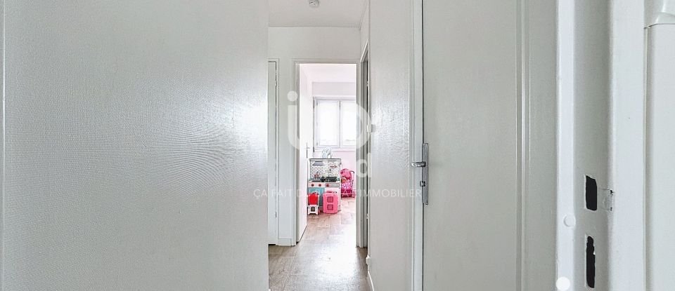 Appartement 4 pièces de 69 m² à Rillieux-la-Pape (69140)