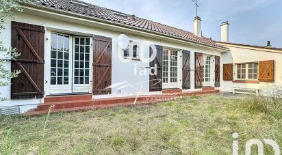 Maison traditionnelle 7 pièces de 123 m² à Villeparisis (77270)