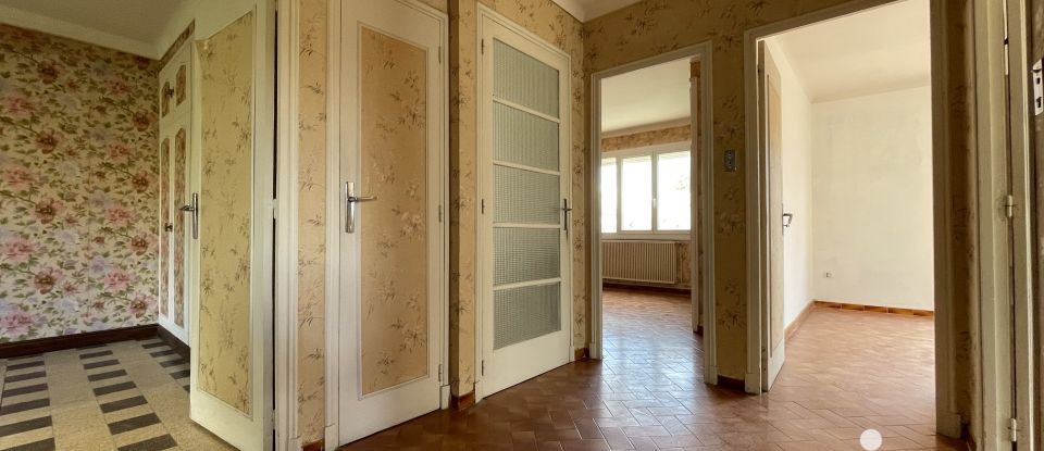 Traditional house 5 rooms of 120 m² in Narbonne (11100)