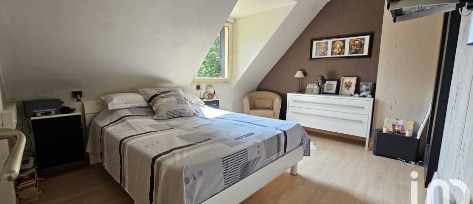 Maison traditionnelle 5 pièces de 105 m² à Goven (35580)