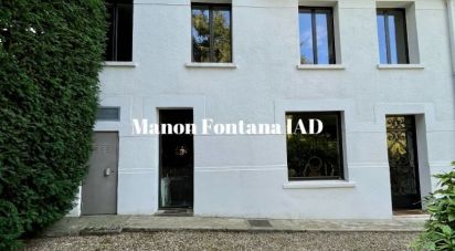 Maison 9 pièces de 239 m² à Chevilly-Larue (94550)