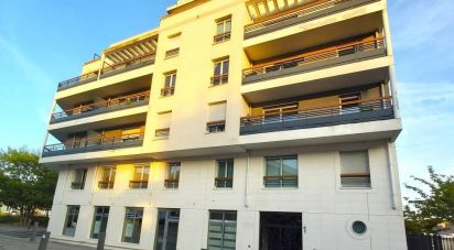 Appartement 1 pièce de 32 m² à Vélizy-Villacoublay (78140)