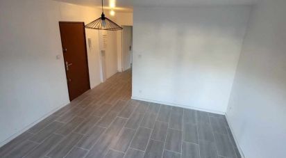 Appartement 3 pièces de 58 m² à Toulon (83200)