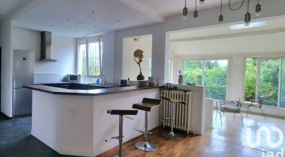 House 6 rooms of 125 m² in Palaiseau (91120)