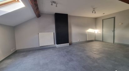 Immeuble de 270 m² à Floing (08200)