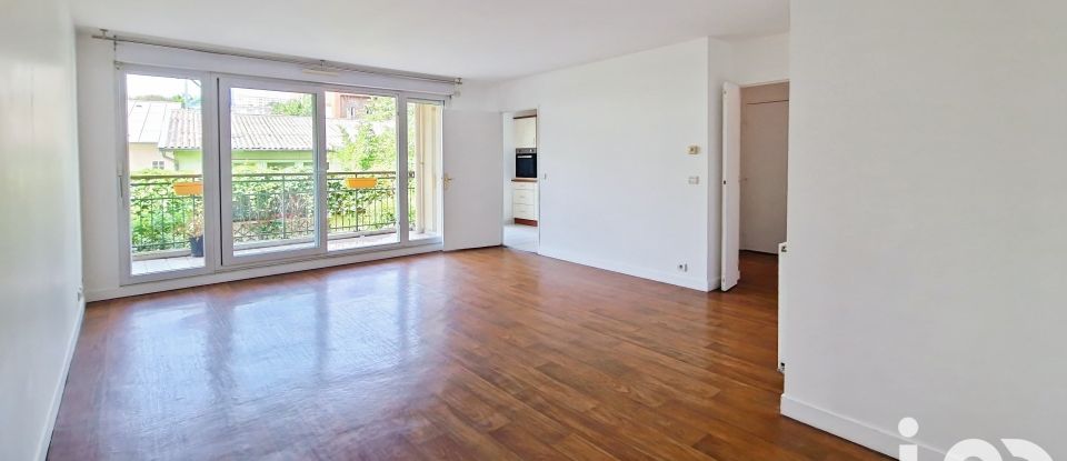 Appartement 4 pièces de 84 m² à Suresnes (92150)