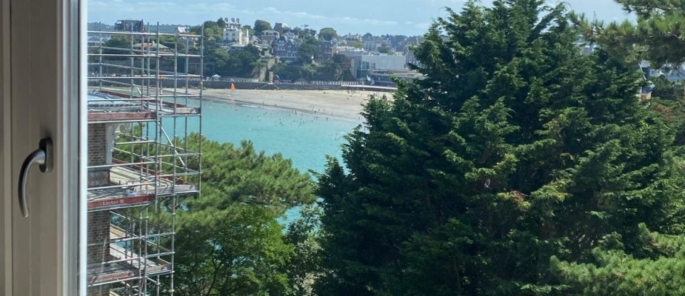 Apartment 2 rooms of 49 m² in Dinard (35800)