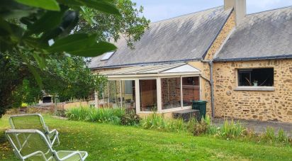 House 6 rooms of 130 m² in Sillé-le-Guillaume (72140)