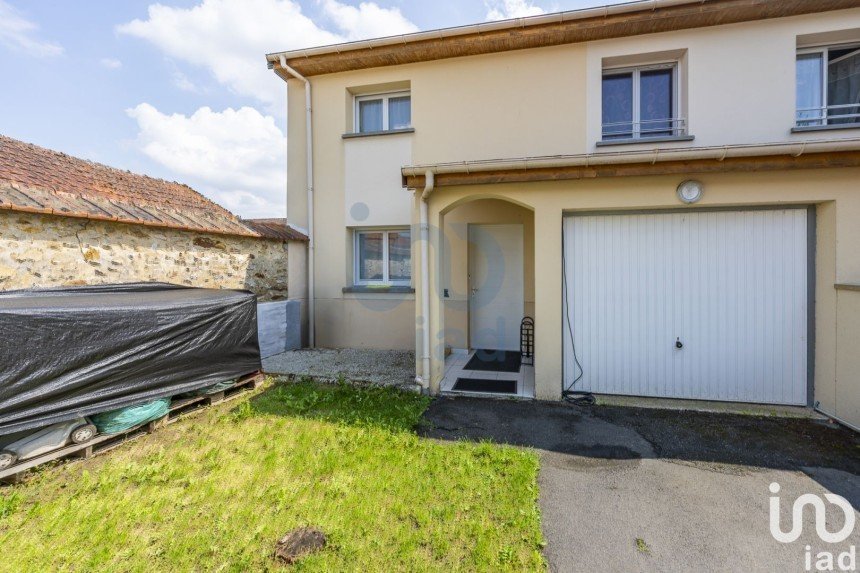 House 4 rooms of 83 m² in Évry-Grégy-sur-Yerre (77166)