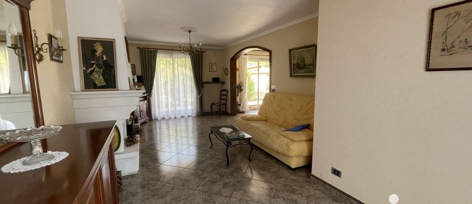 Maison 6 pièces de 110 m² à Olonzac (34210)