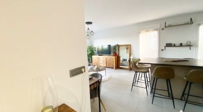 Appartement 3 pièces de 69 m² à Fréjus (83600)