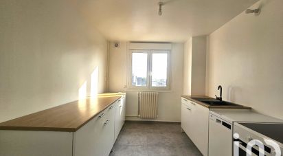 Apartment 4 rooms of 76 m² in Reims (51100)