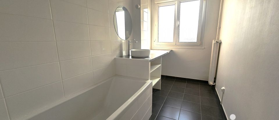 Appartement 4 pièces de 76 m² à Reims (51100)