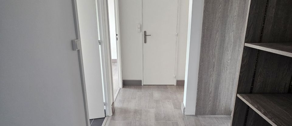 Appartement 4 pièces de 76 m² à Reims (51100)