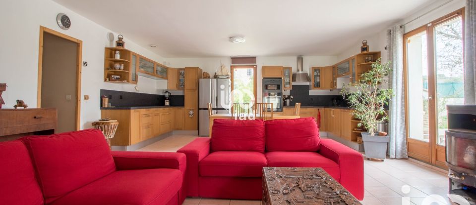 Maison 5 pièces de 102 m² à Forcalqueiret (83136)