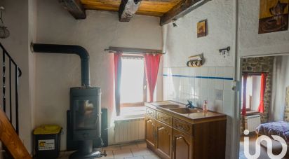 Village house 3 rooms of 57 m² in - (07530)