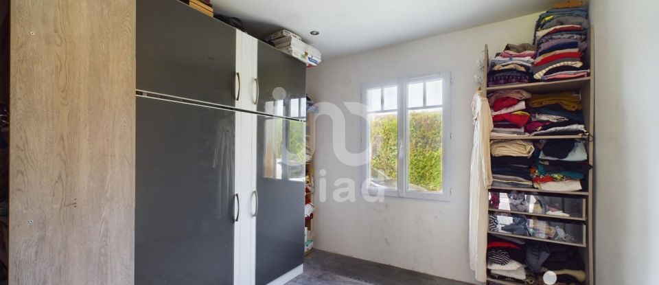 Traditional house 3 rooms of 76 m² in Les Écrennes (77820)