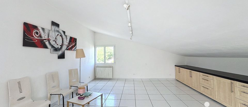 House 10 rooms of 218 m² in Saint-Jean-de-Védas (34430)