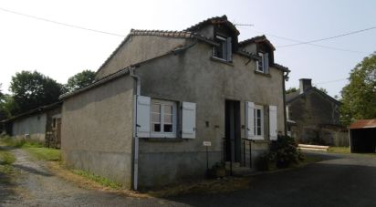 Maison 4 pièces de 73 m² à Adriers (86430)