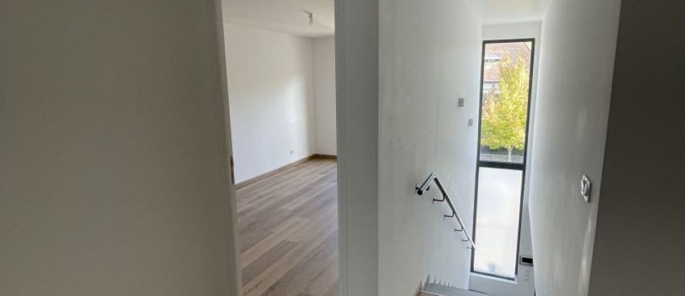 House 7 rooms of 152 m² in Clichy-sous-Bois (93390)