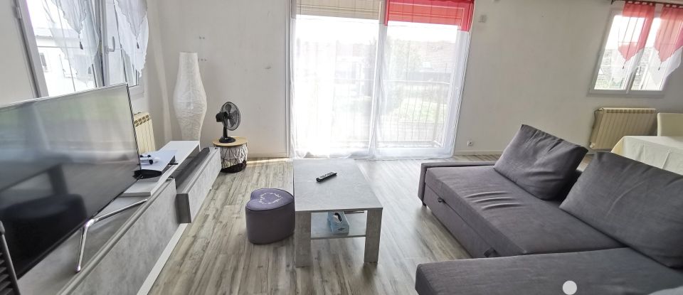 Appartement 4 pièces de 122 m² à Crouy-sur-Ourcq (77840)