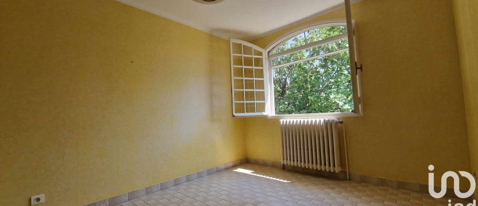 Maison 6 pièces de 130 m² à Aspiran (34800)