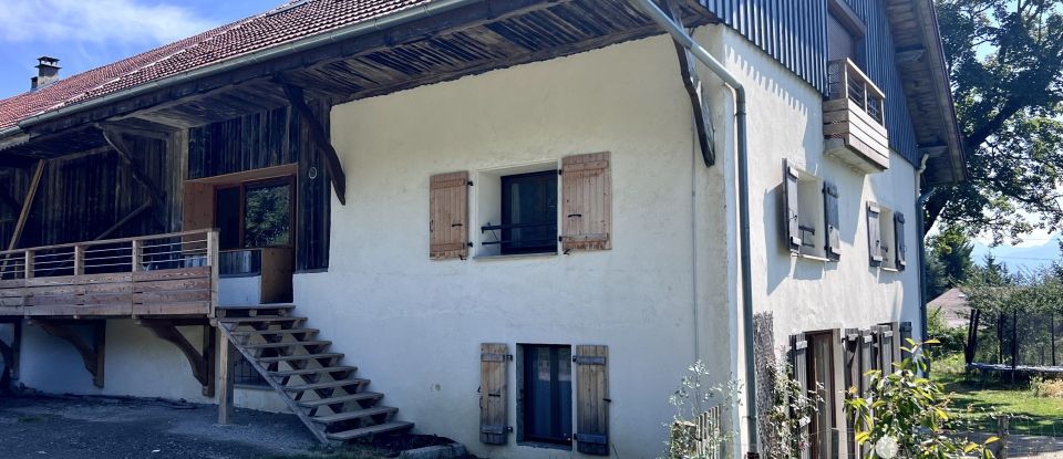 Maison de campagne 7 pièces de 221 m² à La Chapelle-Rambaud (74800)