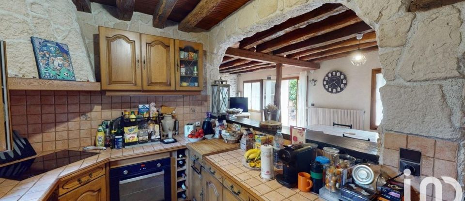 House 6 rooms of 150 m² in Rozay-en-Brie (77540)