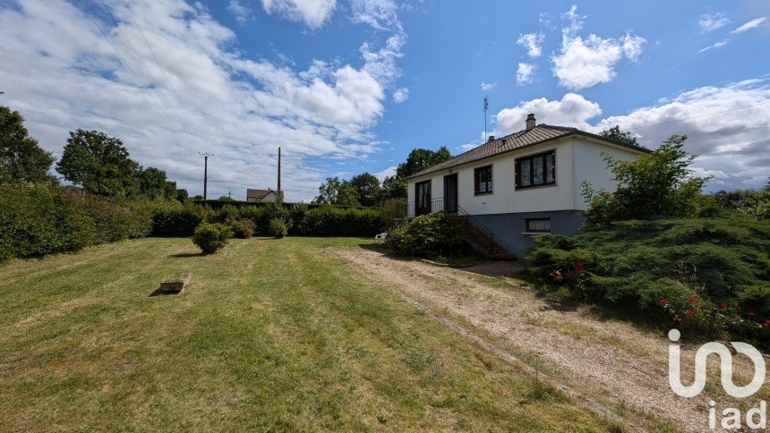 Maison traditionnelle 4 pièces de 75 m² à Crulai (61300)