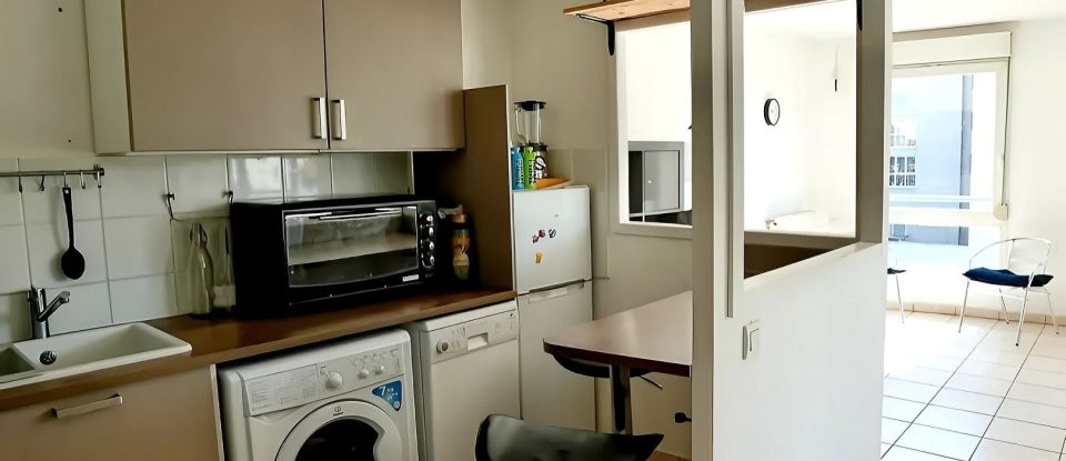 Appartement 3 pièces de 59 m² à Lyon (69008)