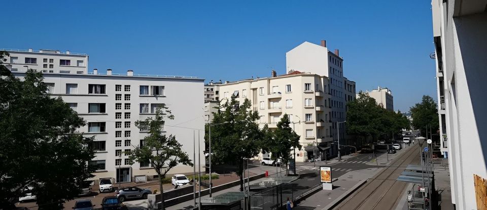 Appartement 3 pièces de 59 m² à Lyon (69008)