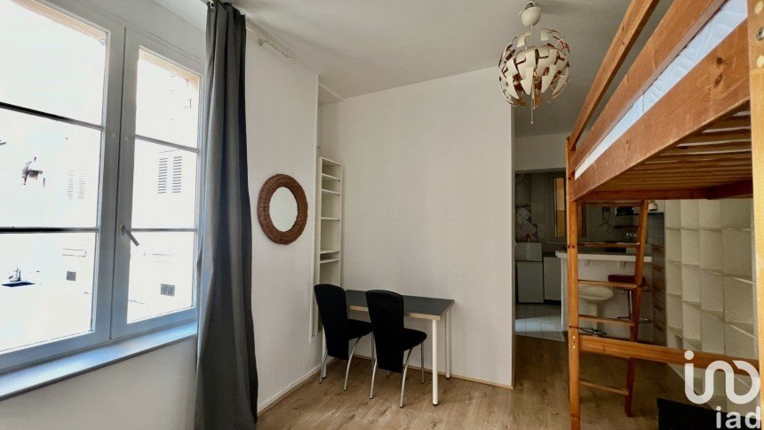 Appartement 1 pièce de 27 m² à Paris (75012)