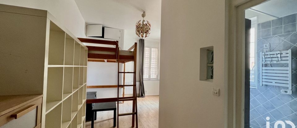 Appartement 1 pièce de 27 m² à Paris (75012)