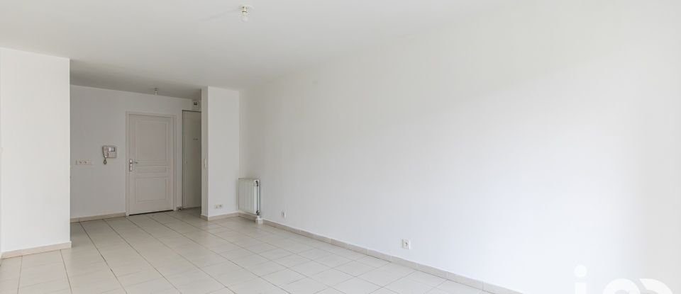 Apartment 1 room of 29 m² in Rosny-sous-Bois (93110)