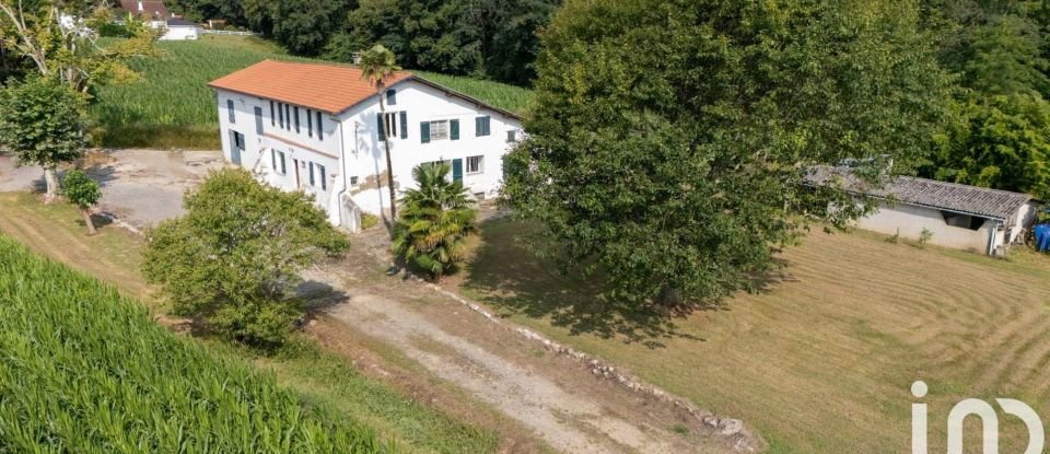 Country house 9 rooms of 200 m² in Saint-André-de-Seignanx (40390)