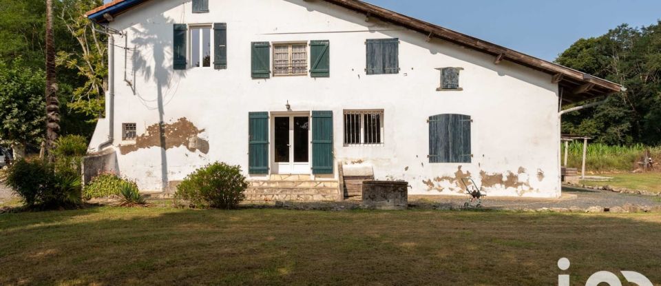 Country house 9 rooms of 200 m² in Saint-André-de-Seignanx (40390)