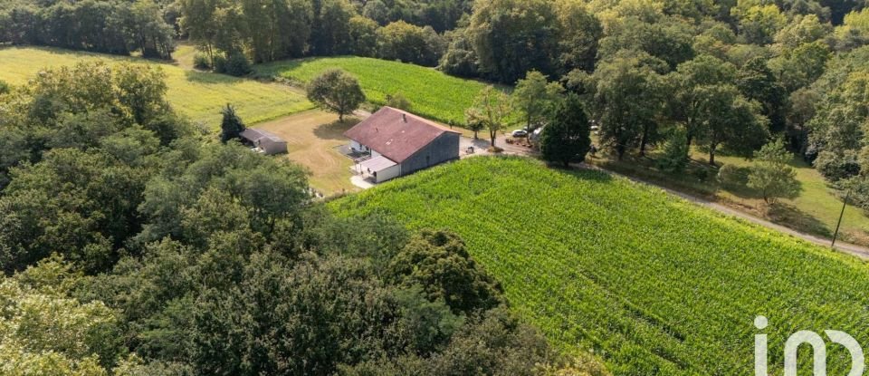 Country house 9 rooms of 200 m² in Saint-André-de-Seignanx (40390)