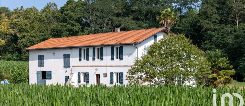 Country house 9 rooms of 200 m² in Saint-André-de-Seignanx (40390)