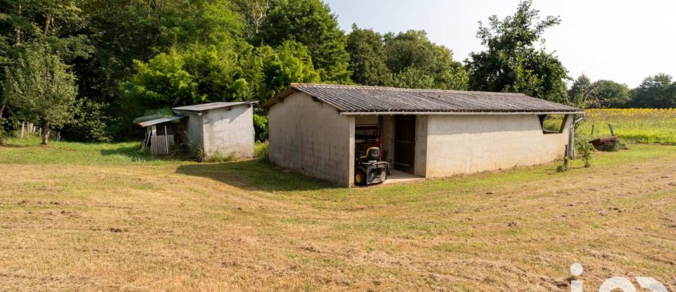 Maison de campagne 9 pièces de 200 m² à Saint-André-de-Seignanx (40390)