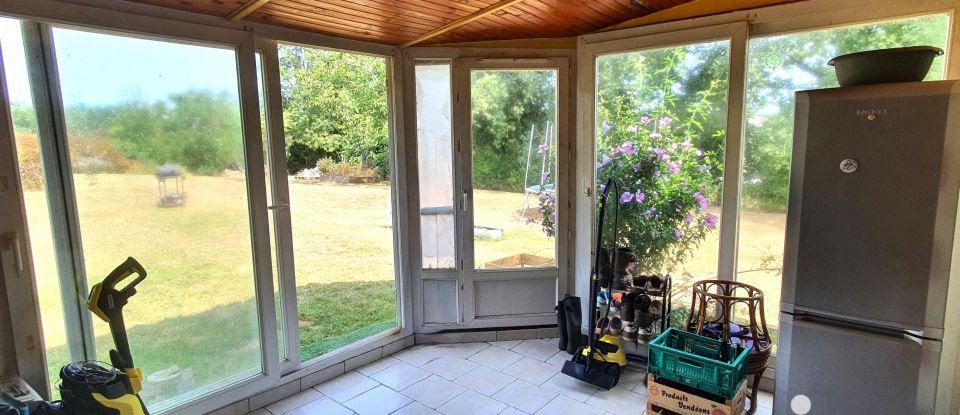 Maison de campagne 8 pièces de 151 m² à Saint-Vincent-sur-Graon (85540)