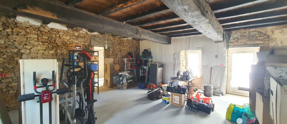 Maison de campagne 8 pièces de 151 m² à Saint-Vincent-sur-Graon (85540)