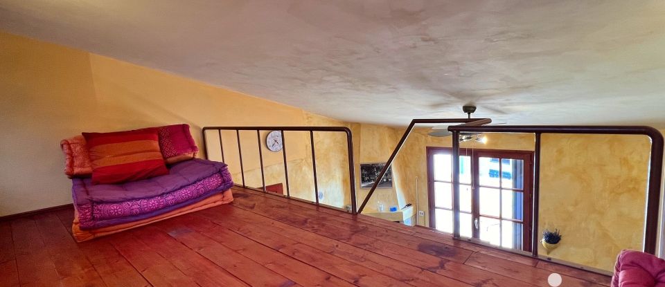 Village house 3 rooms of 130 m² in Buis-les-Baronnies (26170)