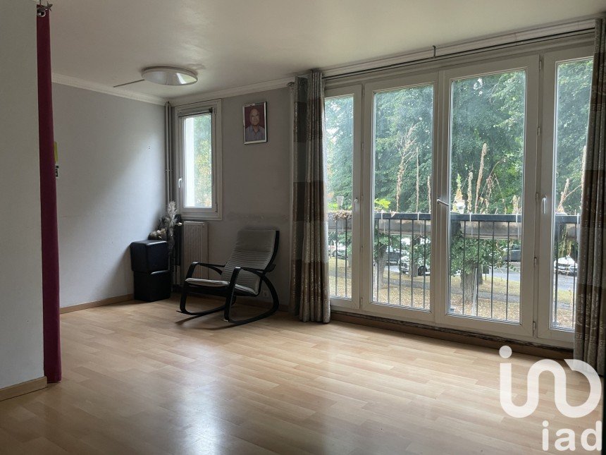 Appartement 4 pièces de 73 m² à Saint-Ouen-l'Aumône (95310)